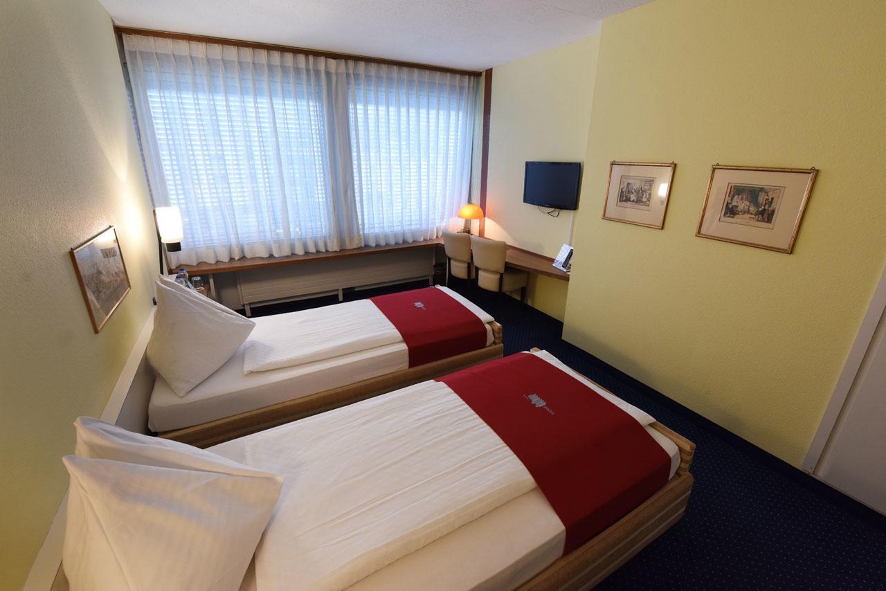 Hotel Dufour บีล ภายนอก รูปภาพ